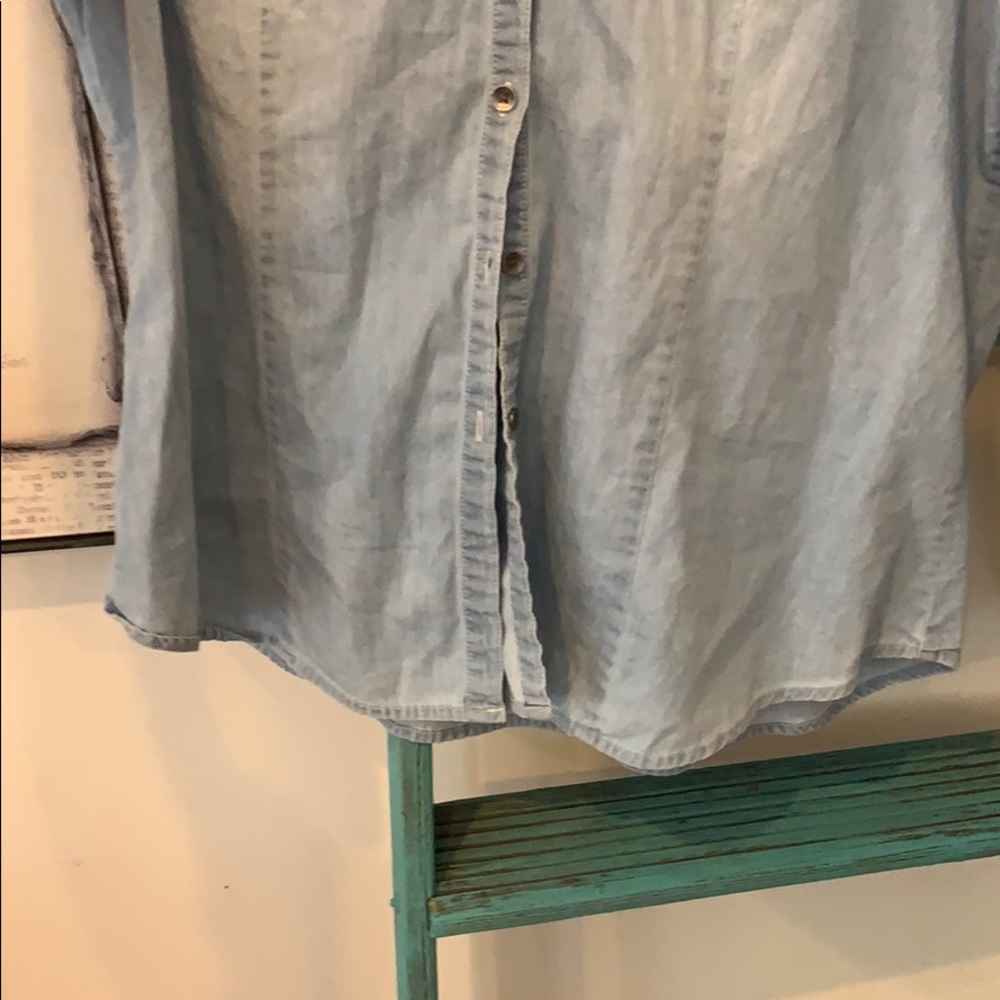 💙JJill button down💙 - Picture 5 of 7
